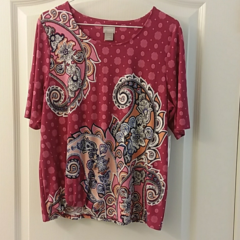 NWT SUMMER RASBERRY COOL CHICO'S TOP